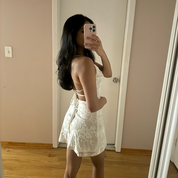 Princess Polly Celena Mini Dress Burn Out White US 2 - Picture 8 of 8